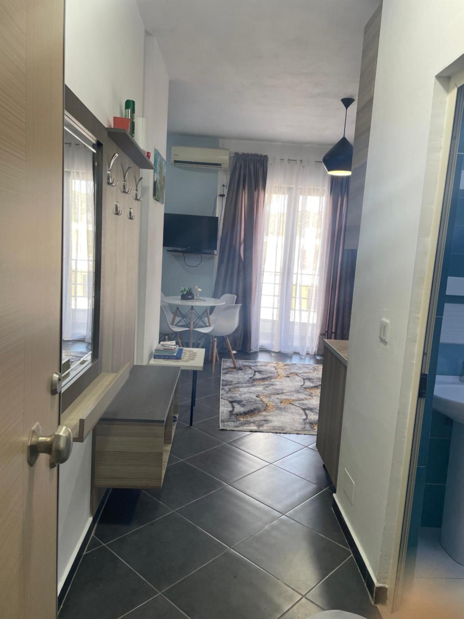 Apartment Barden Vlorë Esterno foto